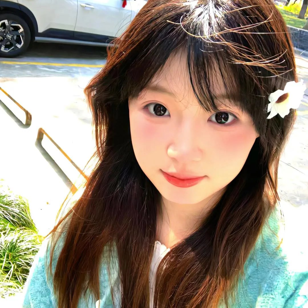 穿着旗袍的女孩